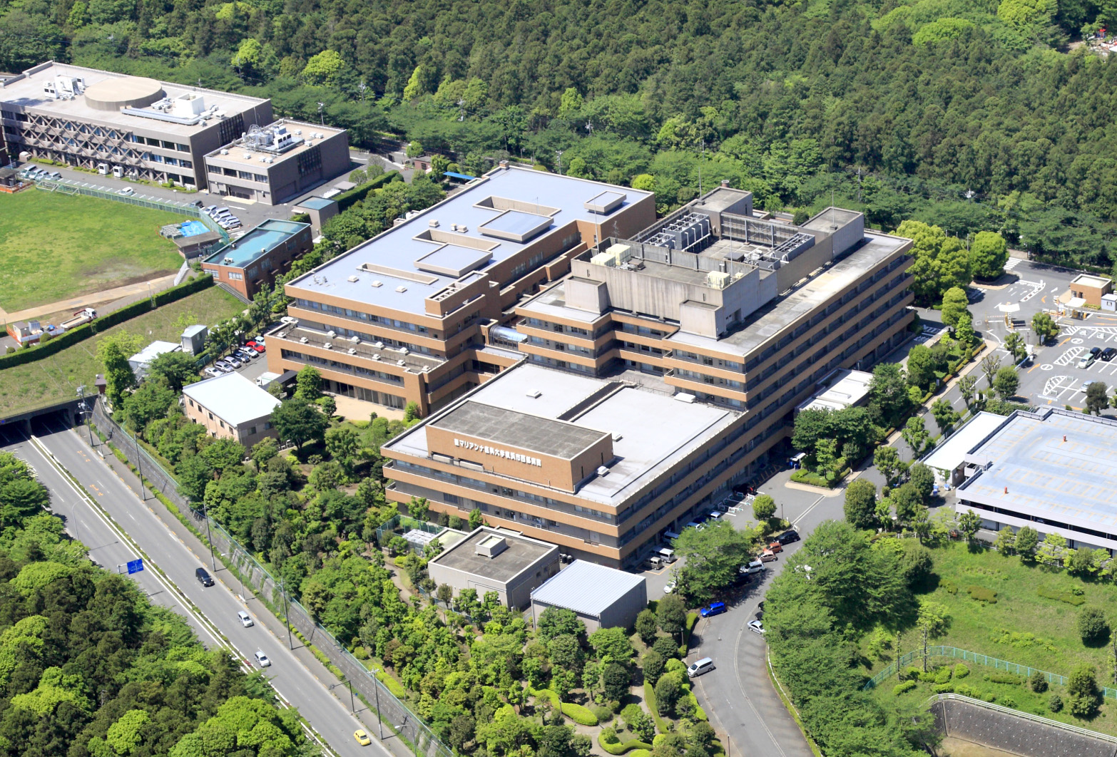 聖マリアンナ医科大学横浜市西部病院 民間医局レジナビ