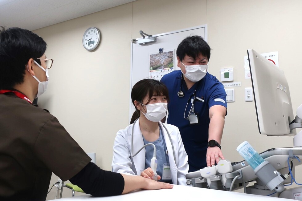 「はり姫は人を育てます。はり姫も育っていきます」のスローガンのもと、医療従事者育成に力を入れています。