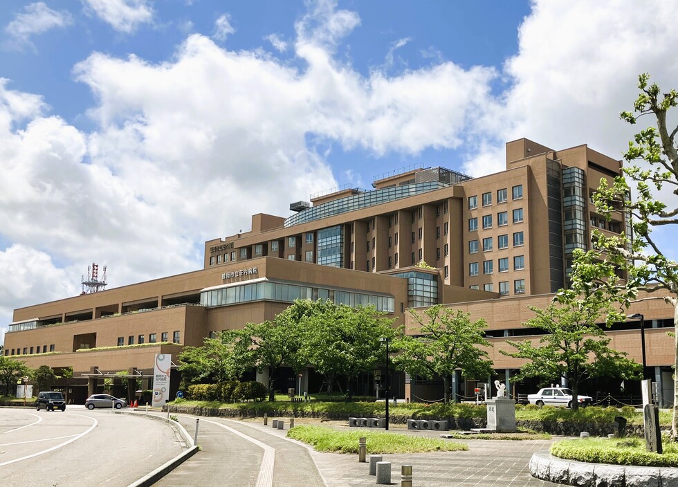 鶴岡市立荘内病院