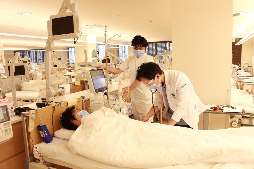 血液透析、腹膜透析、VAIVT手術を実施