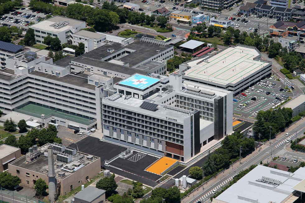 山梨大学医学部附属病院