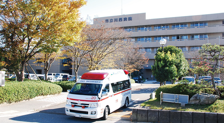 市立川西病院